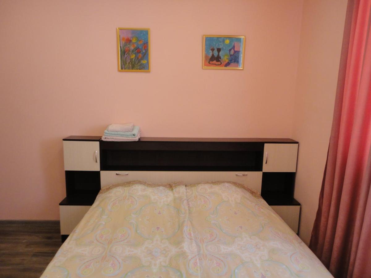 Like Home Guesthouse & Tours يريفان المظهر الخارجي الصورة