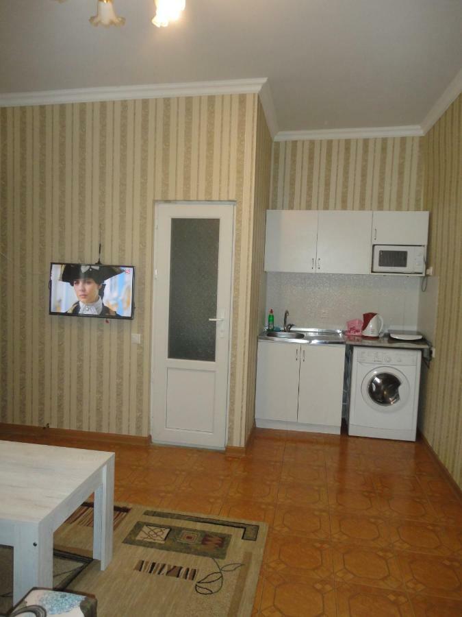 Like Home Guesthouse & Tours يريفان المظهر الخارجي الصورة